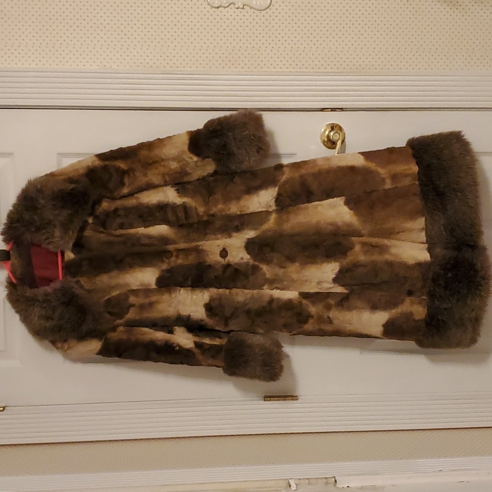 Vintage NWOT Faux Fur Coat